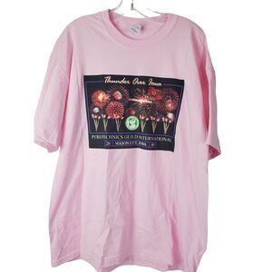 Vintage Thunder Over Iowa Pink Pyrotechnics Fireworks T-Shirt Size‎ XL GUC